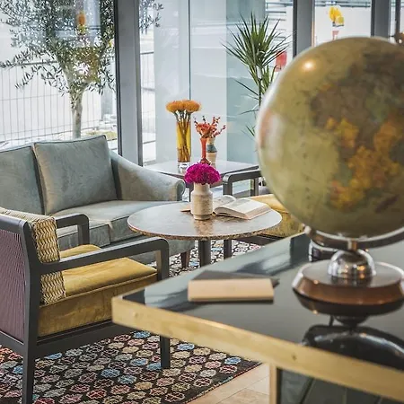 Hotel Henri Downtown