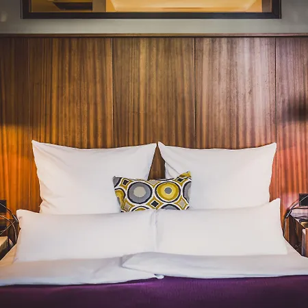 Hotell Henri Downtown Düsseldorf