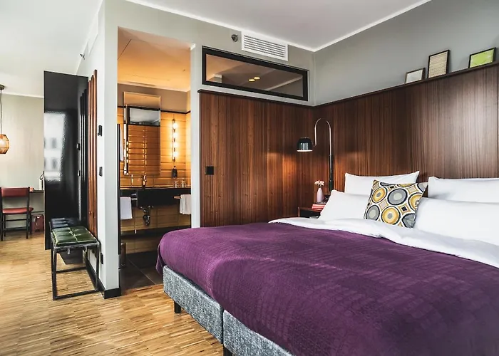 Henri Downtown دوسلدورف