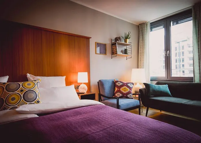 Henri Downtown ホテル 4*