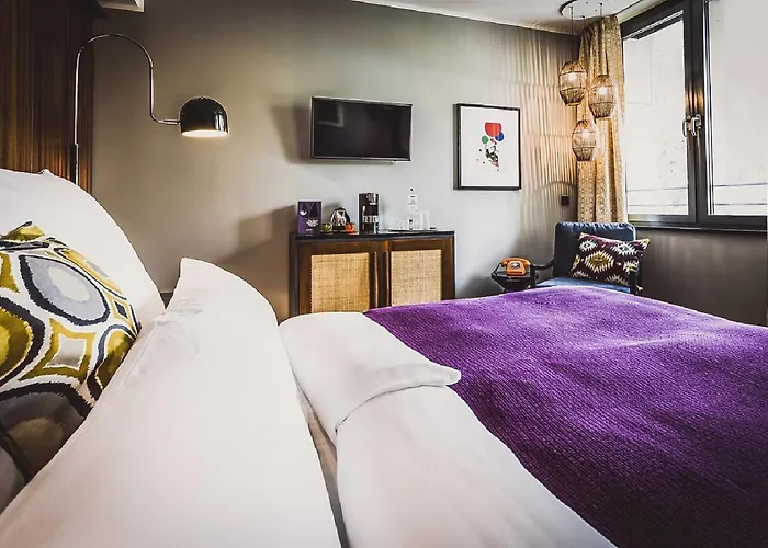 Hotel Henri Downtown