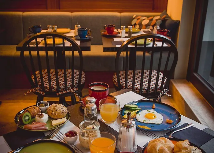 Hotel Henri Downtown