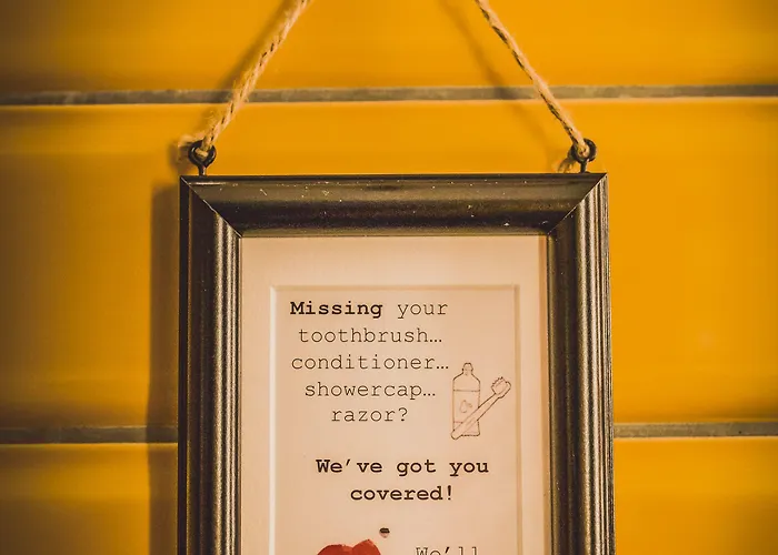 Henri Downtown 호텔 4*