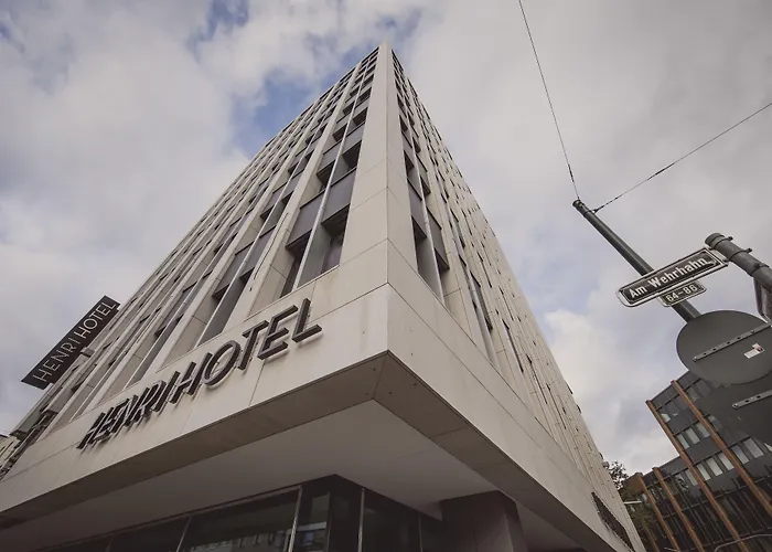 Hotel Henri Downtown